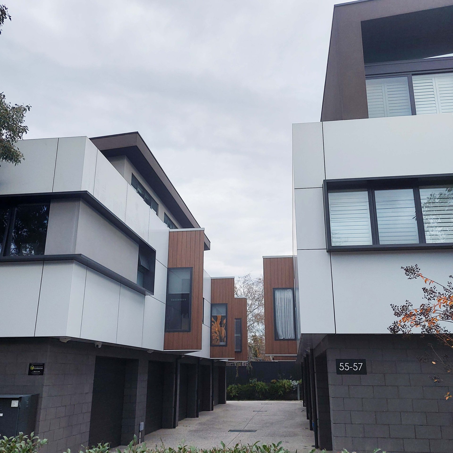 Contemporary residential architecture by WY Architect
